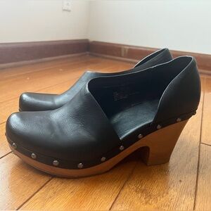Kork-Ease Black Leather Mules with Wooden Heel